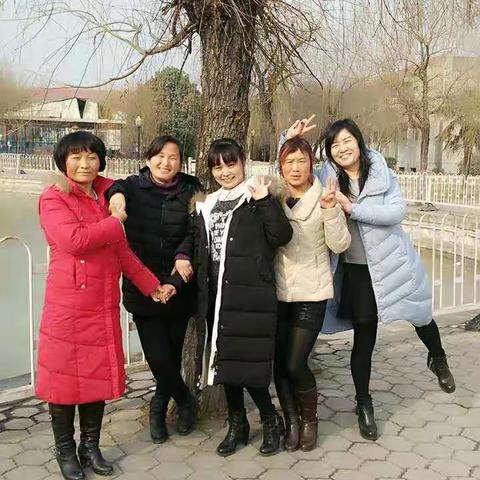 致我们远逝的青春～～