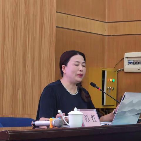 明心笃志  砥砺前行——校本研修促成长，让校本研修成为常态