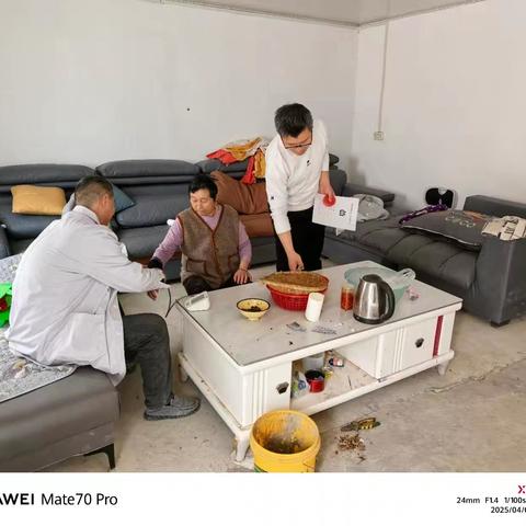 敲开家门，守护健康——家庭医生敲门行动里的民生温度