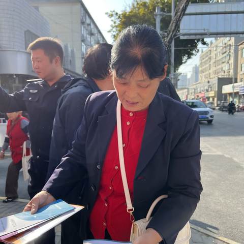 秦都区法律援助中心开展“法援惠民生关爱老年人普法宣传活动”