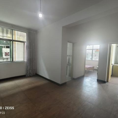 🌸🔑西门口街心花园单位小区可停大小车106平3-2-1简装16.8万