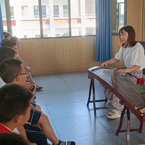 关注学生核心素养，落实深度学习——东湖小学音乐学科订单式视导巡课