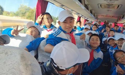 “厚积修身  ， 少年薄发”主题研学活动     第二实验小学校  五年一班