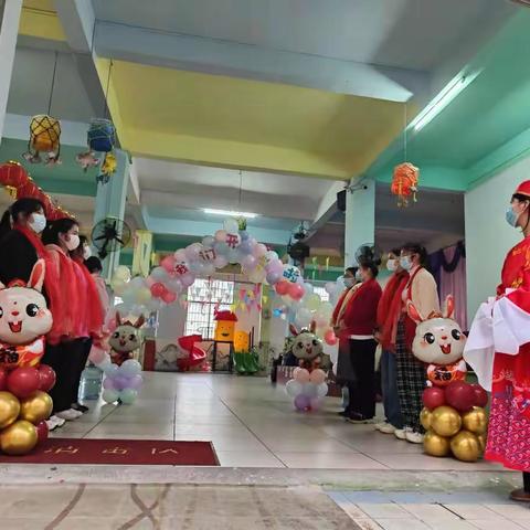 春暖花开，萌娃归来——萌贝开学剪影！