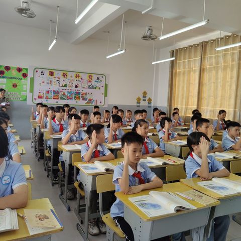 营造有礼课堂，争做和美少年——桂平市社坡镇中心小学“雅行”课堂礼仪检查评比活动剪影