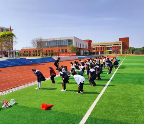 学风玉律无形树，校纪金科有影台||记永修县白莲小学实习总结