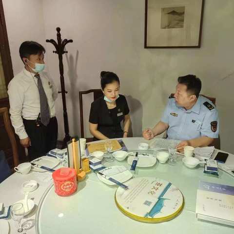 守牢安全线，国庆我在岗！历下区市场监管局多线开展市场执法大检查！