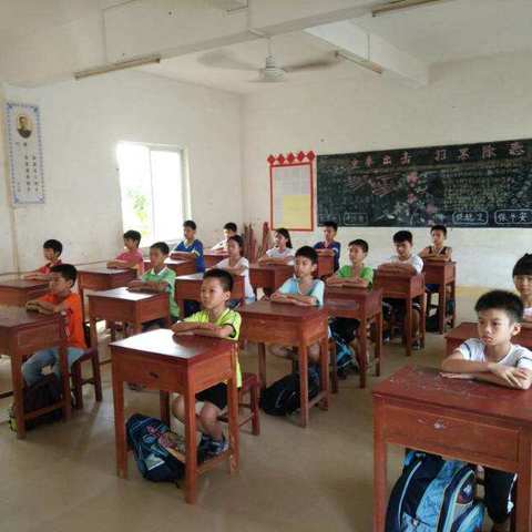 孝父母敬尊长，恩亲友在重阳