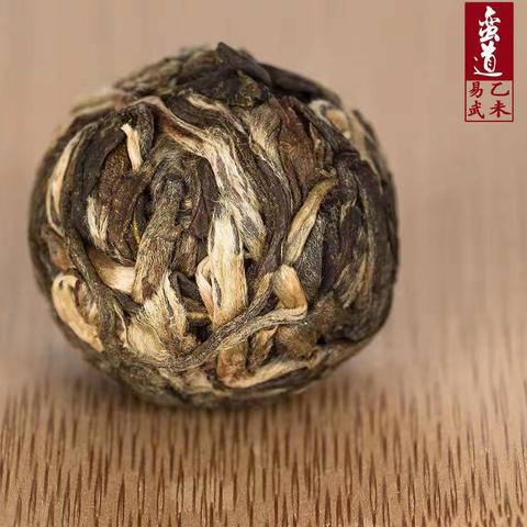 蛮道龙珠（易武弯弓古树）