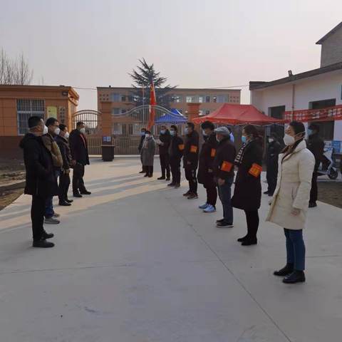 疫情面前显担当   非常时期                 显大爱