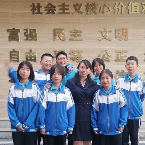 杏花微雨研写作一一语文教研组教研成果之学生优秀习作展示（八）