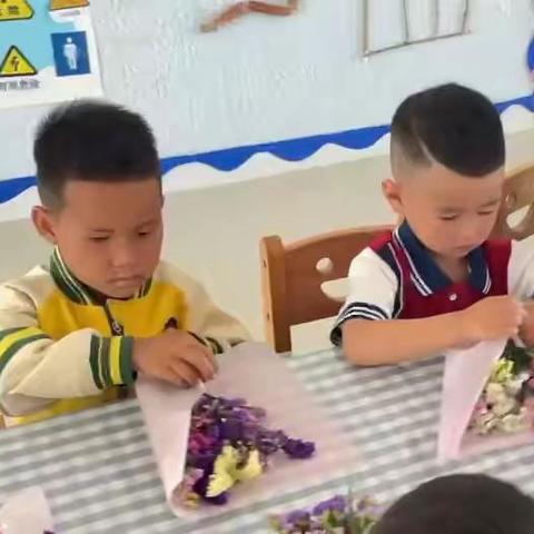 爱意蕴心间•情满三八节——崖州区三更幼儿园三八节活动