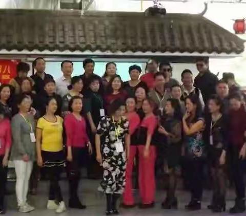 2017.3.5‘’女王盛宴‘’主题活动（美篇转移文）