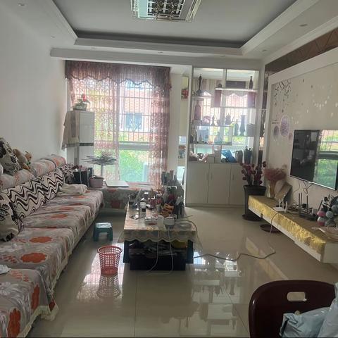 万达附近，新城1号精装套三，家具家电齐全，首次出租，4台空调，免物业费14600/年☎️66347