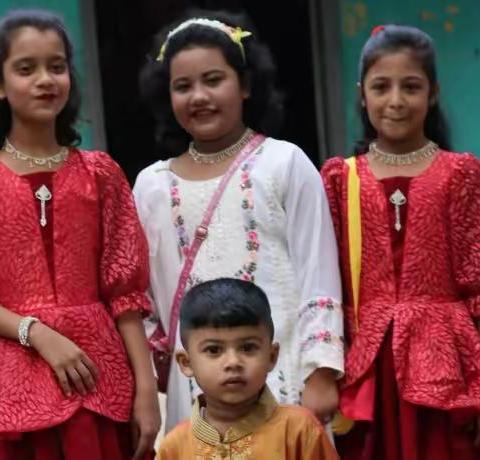 在孟加拉一个村庄里过新年