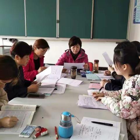 反思得失商良策 制定对策重落实---库尔勒市第十三中学召开期中测试成绩分析会