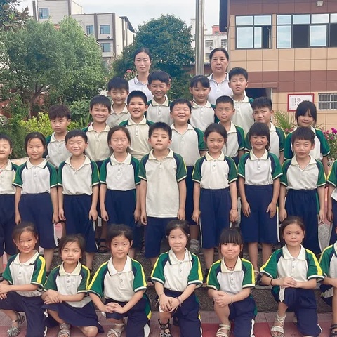 时光荏苒，已是夏天。再见一年级