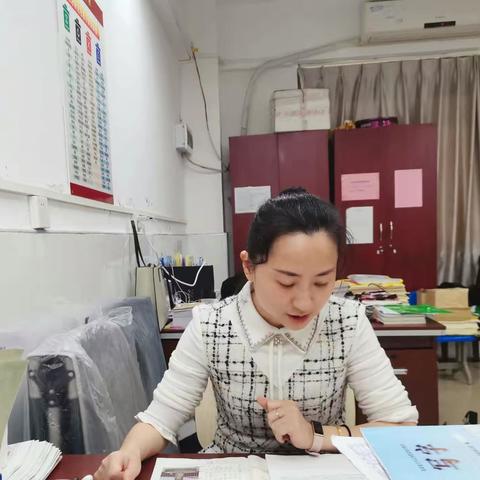 落实“双减”政策 打造高效课堂——一年级语文组刘琴琴老师《动物儿歌》展示课