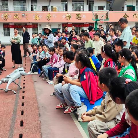 探索科技奥秘，点亮童年梦想