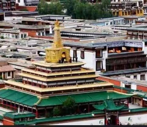 世界藏学府——中国拉卜楞寺
