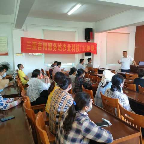 坚持，着力强化农业理论知识