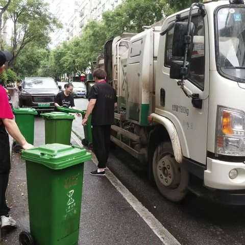 雁塔区厨余垃圾清运，严格执行“不分类，不收运”工作机制