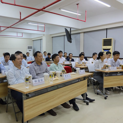 中国工商银行文昌支行迎新暨退休员工欢送会