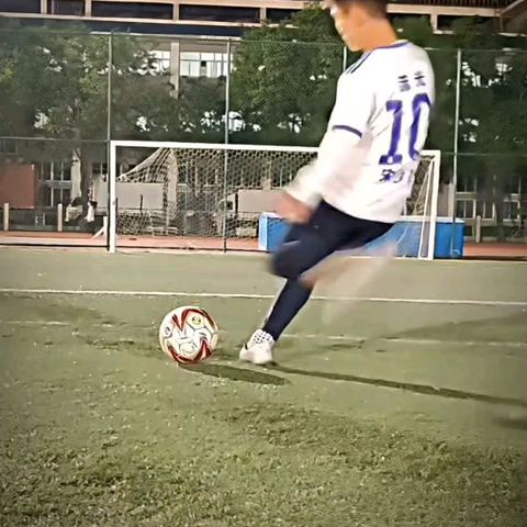 足球射门五次