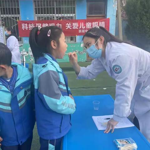 我为群众办实事，助力乡村振兴！健康体检，快乐成长！崇凝中心卫生院为幼儿园小朋友健康体检！