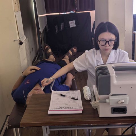 “两腺”筛查进社区 健康服务“零距离”—七贤街道仁贤社区社会组织联合会开展甲状腺、乳腺筛查志愿服务活动