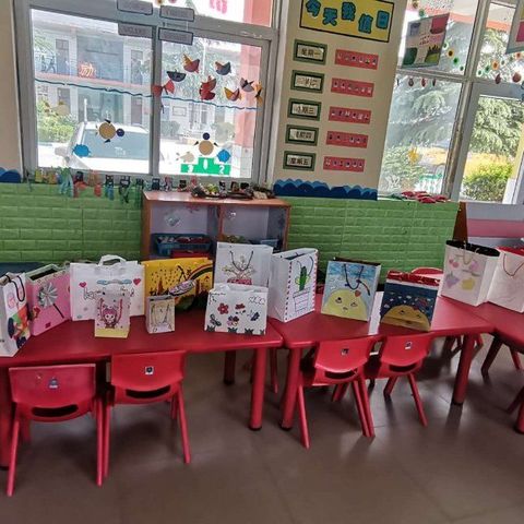 大同幼儿园变废为宝环创手提袋创意大比评