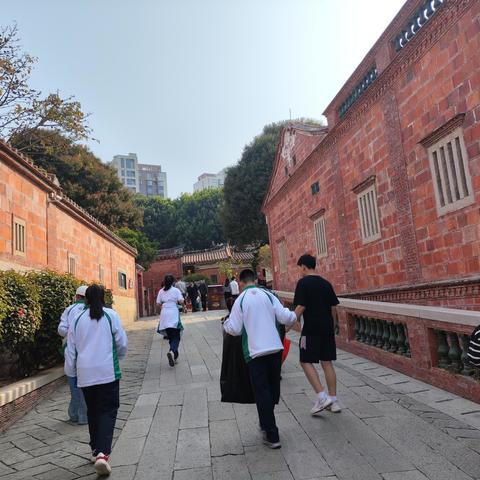 红砖古厝映青春，雷锋精神润初心