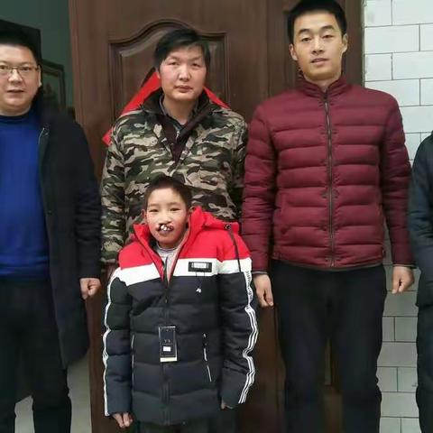 【残疾少年有“福”，爱心老师“临”门】——柴坪镇九年一贯制学校送教上门纪实