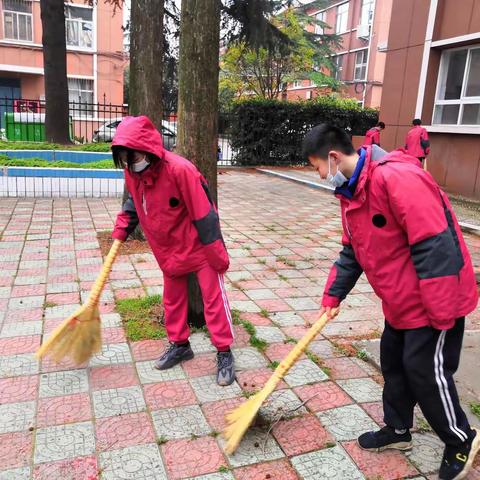 【油田一中】学雷锋，树榜样！
