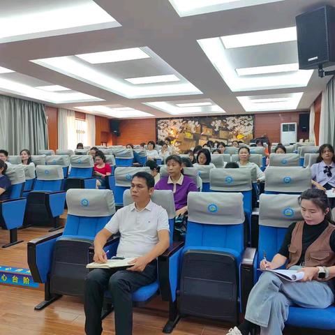 明晰考核标准 夯实育人根基——我校召开教师专业技术职务聘期考核及岗位竞聘考核解读会