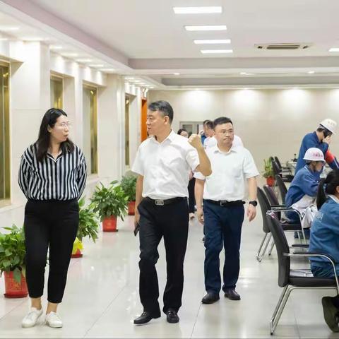 省行授信审批部副总经理徐莉一行赴常州分行开展科技型企业调研
