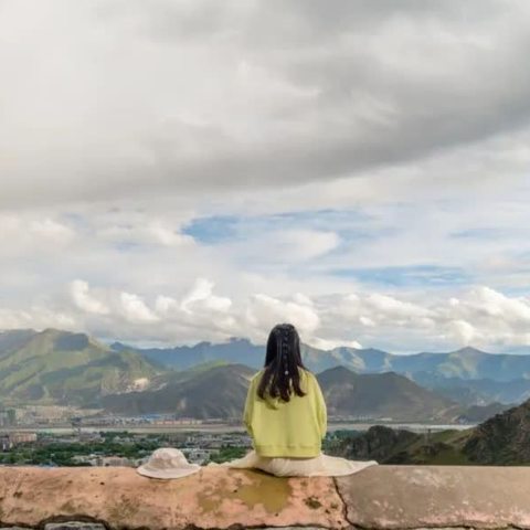 低调的女人更美丽