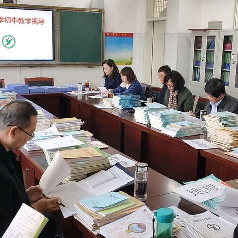 视导助学 研学助教——李营一中迎接区教育局教学视导活动