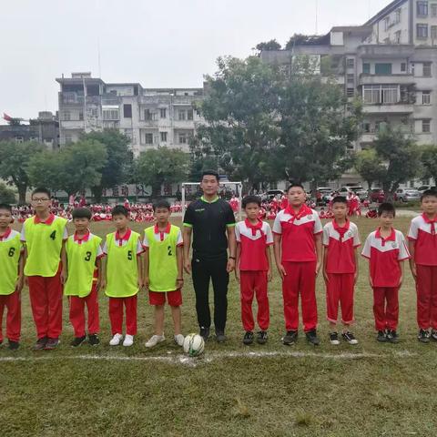 激情飞扬现活力 绿茵赛场展风采——廉江市第五小学“梦想杯”班际足球联赛开幕式
