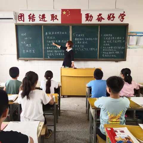 守教育初心  筑育人使命——记金郝庄镇任官屯小学教师李君燕