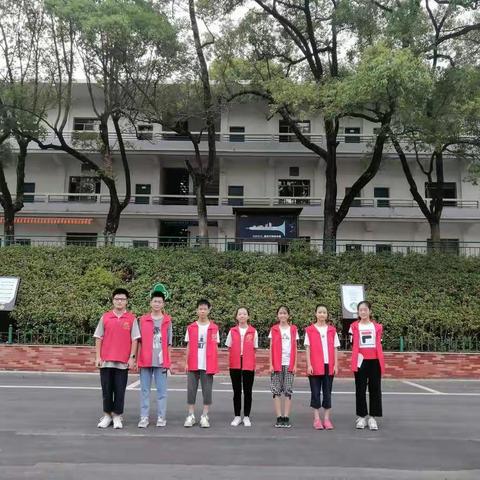 “学雷锋  践行动”——田家炳中学八（14）班志愿服务活动