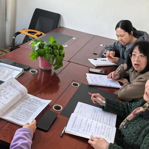 “研”途花开，众行致远———第五小学校二年级数学教研活动