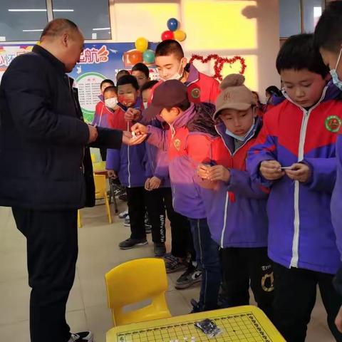 岚县岚城小学迎新年暨课后服务社团活动成果展示系列活动六——五子棋比赛