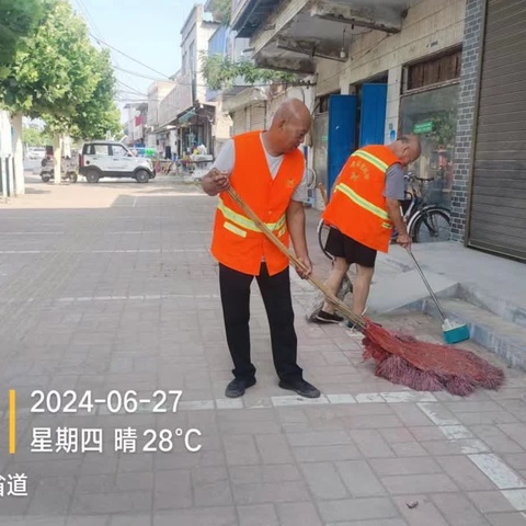 日常保洁不放松 坚守岗位尽职责