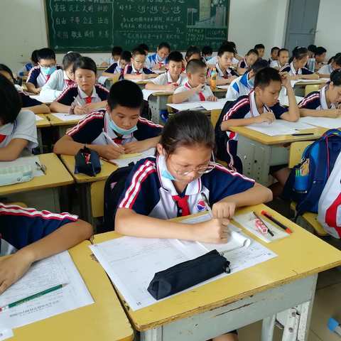 “总结反思，携手共进”——海口市美兰实验小学2019-2020学年度第二学期六年级备考研讨会