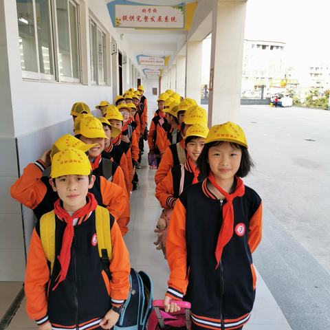 习惯成就未来——汪桥镇中心小学五一班贯彻“一日常规”学习生活纪实