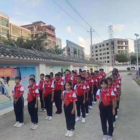 行健百十载              奋斗新时代——中山小学五(9)班第四届全员运动会风采展示