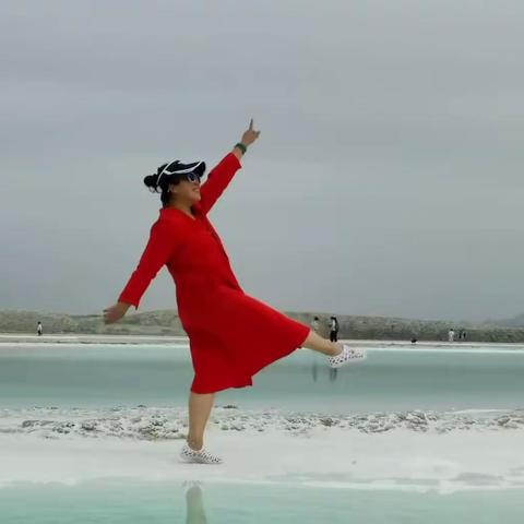 美得炫目——大柴旦翡翠湖