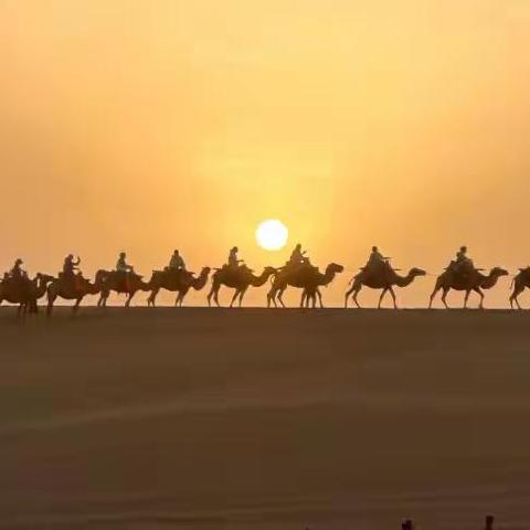 守望千年——鸣沙山月牙泉