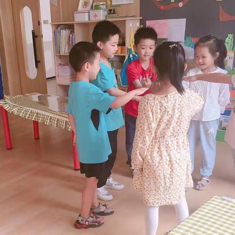 🎈欣阳教育～向阳幼儿园睿智情商3Q下第二周《在乐器教室中畅谈人生》